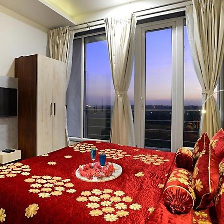 Comfort Inn Donil Vadodara Extérieur photo