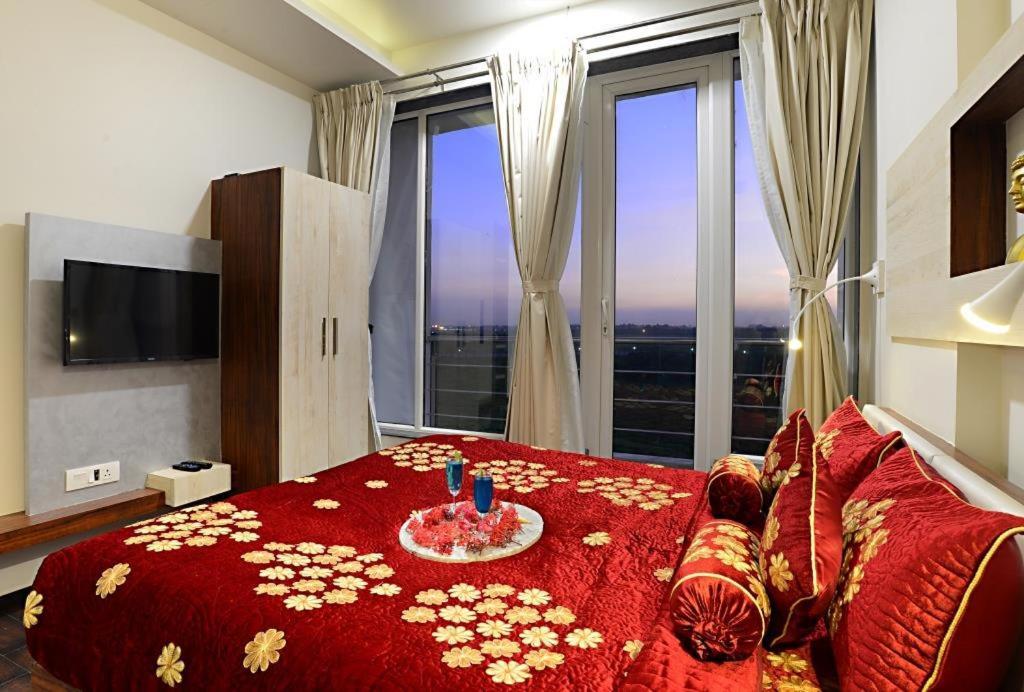 Comfort Inn Donil Vadodara Extérieur photo