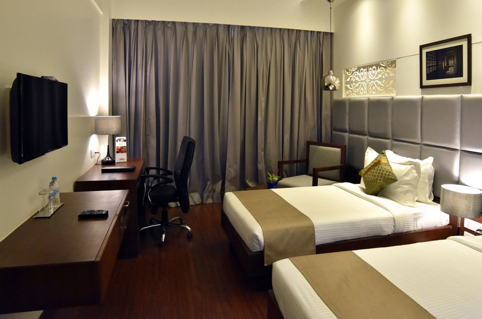 Comfort Inn Donil Vadodara Chambre photo